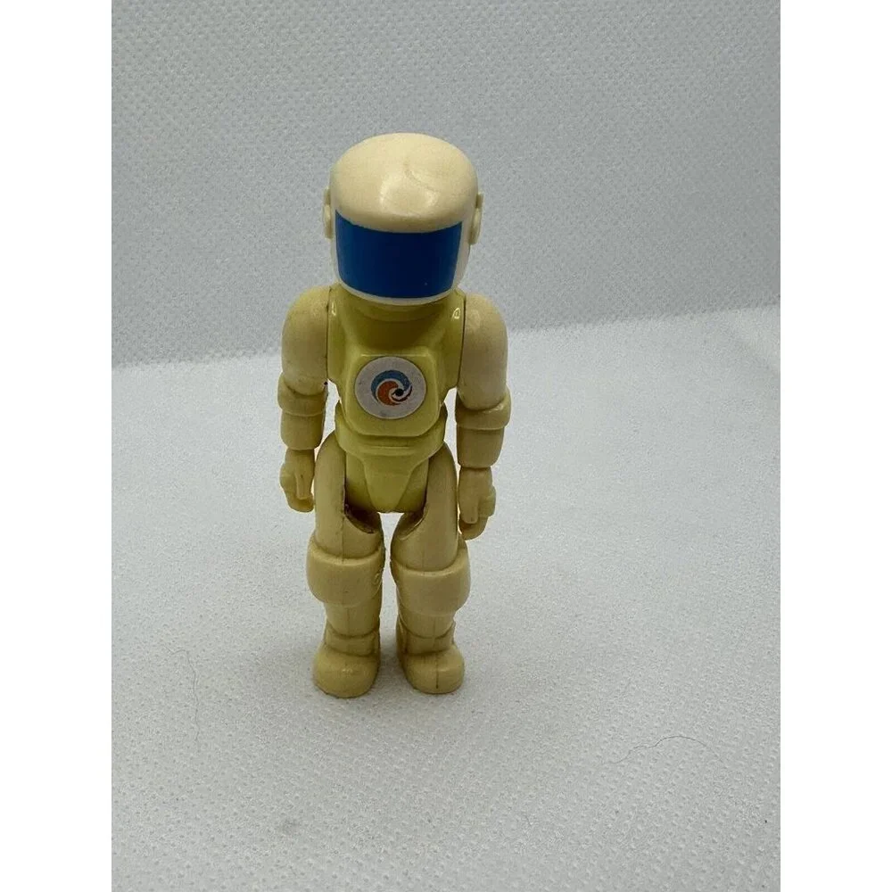 Construx Astronaut 3